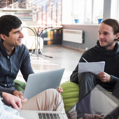 Background-system-komunikacji-z-klientem-box-screen-1