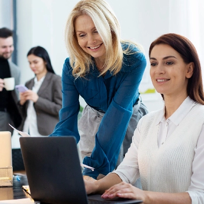 Background-czat-obslugi-klienta-box-screen-1