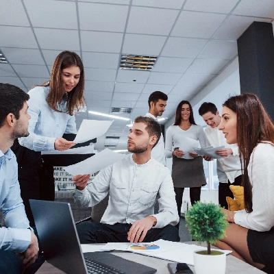 Background-subscription-model-box-screen-1