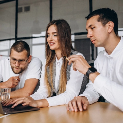 Background-czat-obslugi-klienta-box-screen-1